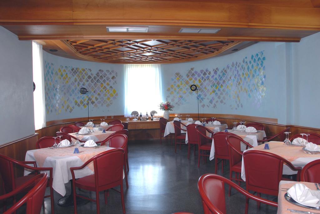 Grand Hotel Astoria 라바로네 외부 사진